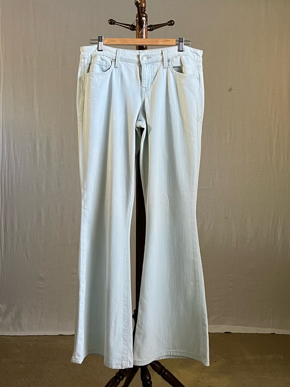 Level 99 - Pale Blue Bell Bottom Jeans in Pale Blue - 29